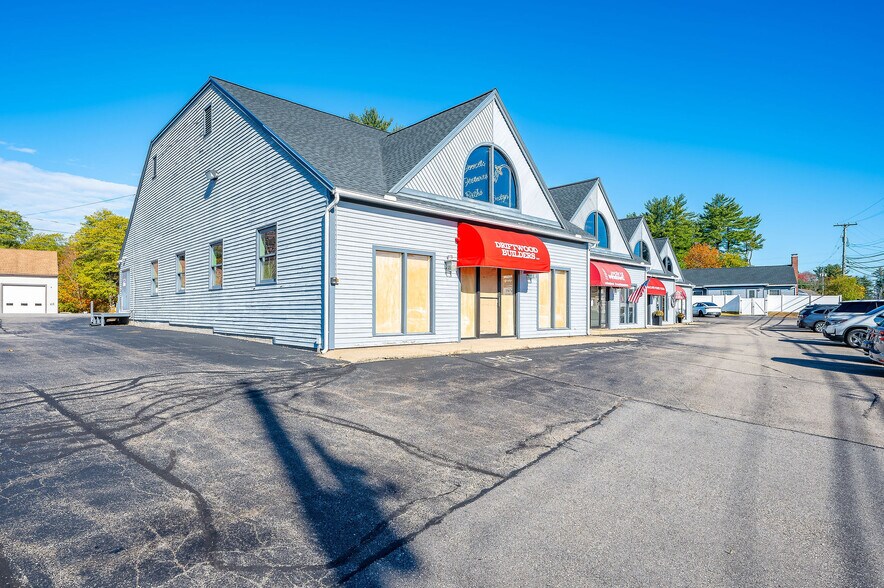More Photos Of 112 Lafayette Rd, North Hampton General Retail For Sale