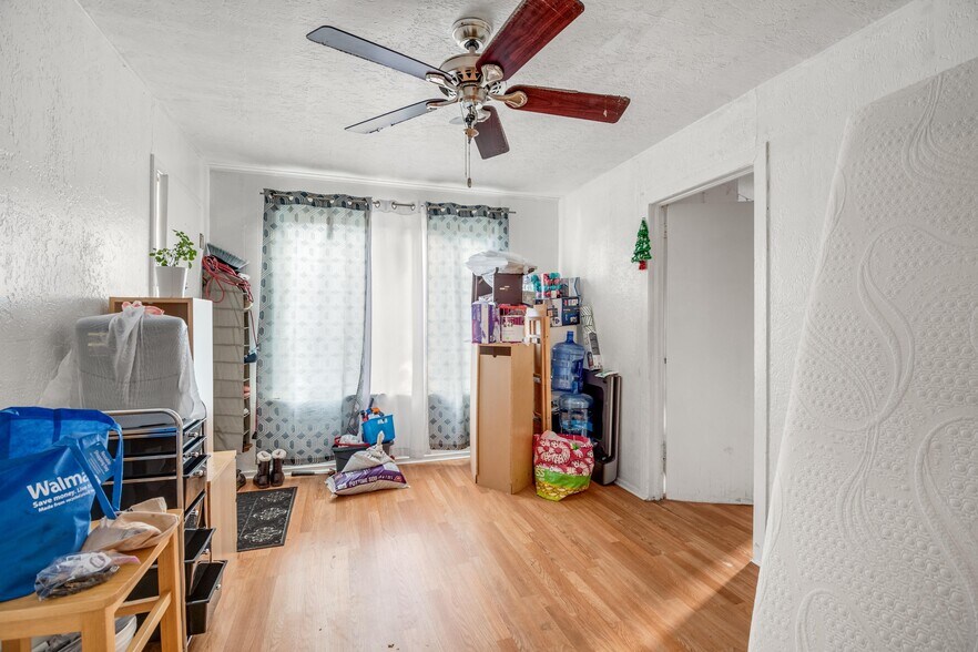 More Photos Of 736 Cedar St, Redwood City Apartments For Sale