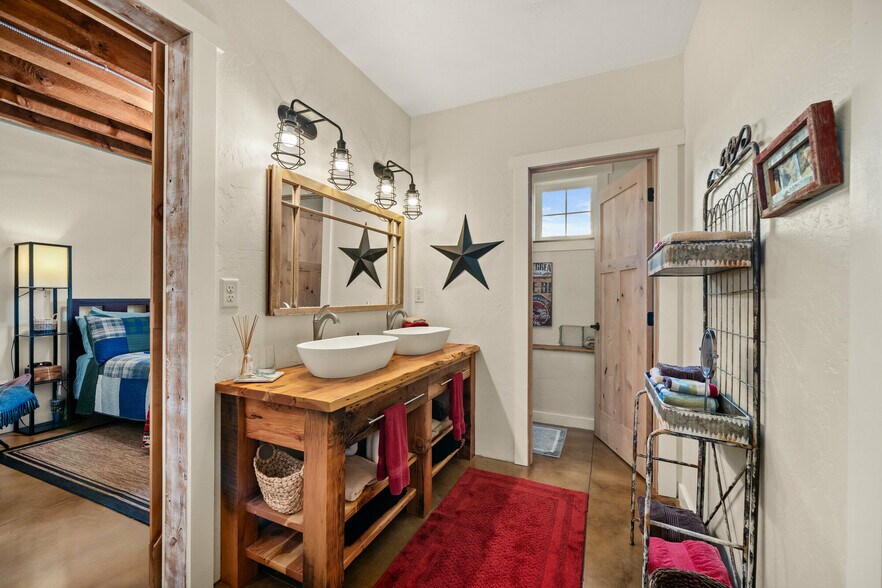 More Photos Of 510 E Main Ave, Chewelah Lodge Meeting Hall For Sale