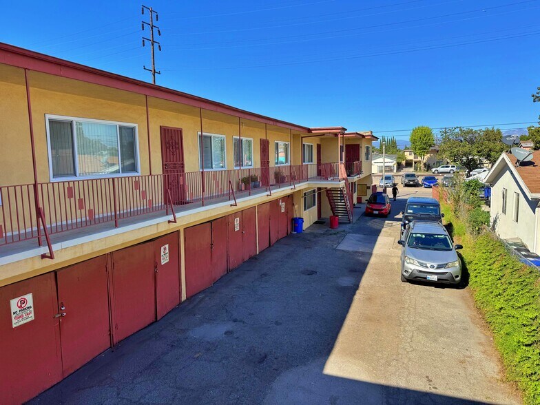 More Photos Of 2844 Ardmore Ave, South Gate Apartments For Sale