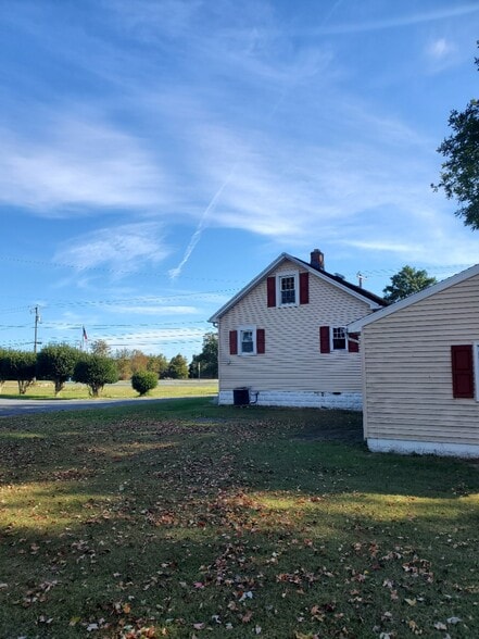 More Photos Of 12374 S DuPont Hwy, Felton Hotel For Sale