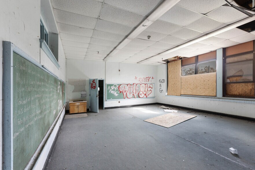 More Photos Of 1221 E 16th St, Jacksonville Schools For Sale