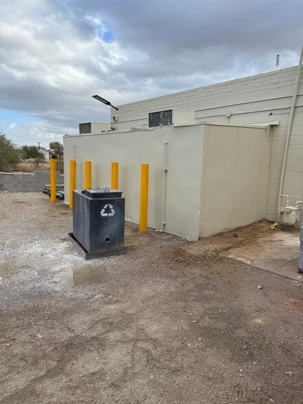 More Photos Of 627 N 2nd Ave, Ajo Restaurant For Sale