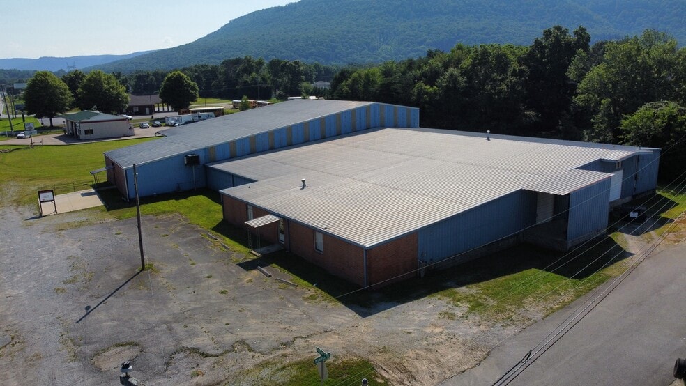 More Photos Of 8769 Dayton Pike, Soddy Daisy Warehouse For Sale