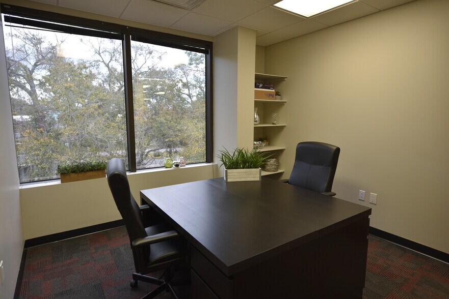More Photos Of 234 N Westmonte Dr, Altamonte Springs Office For Lease