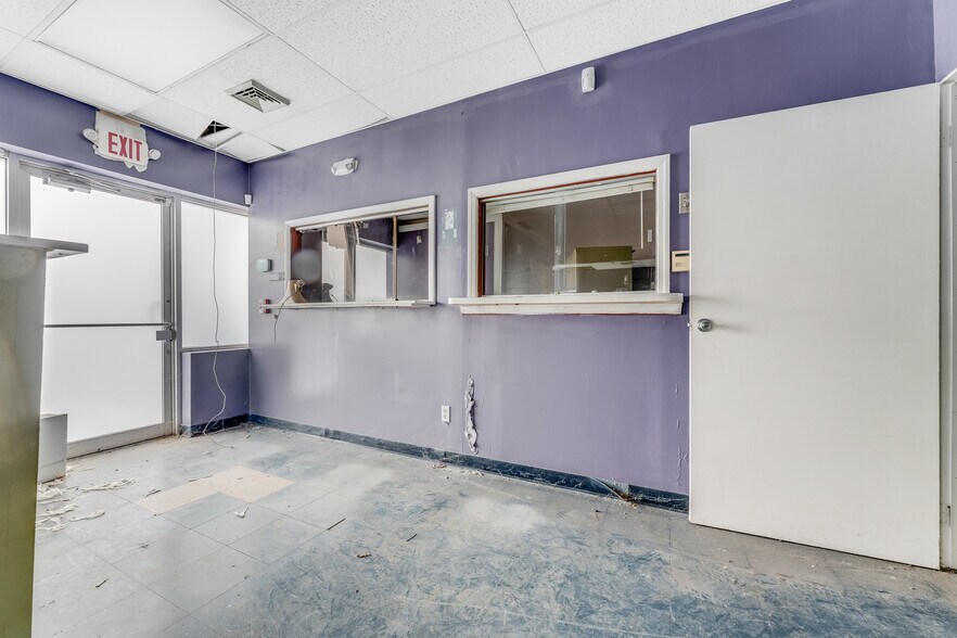 More Photos Of 1023 Pittsburgh Rd, Uniontown Freestanding For Lease