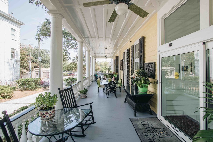 More Photos Of 117 Broad St, Charleston Hotel For Sale