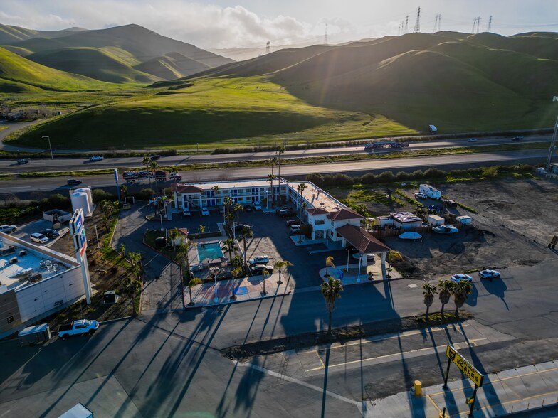 7115 Mccracken Rd, Westley, CA 95387 Hotel For Sale