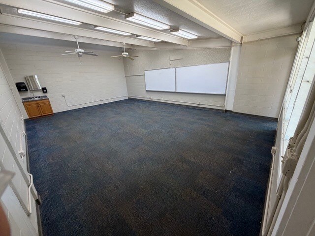 More Photos Of 1110 Kailua Rd, Kailua Office For Lease