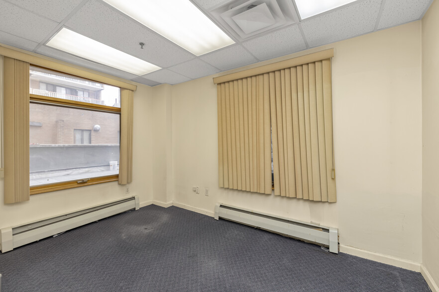 More Photos Of 13347 Sanford Ave, Flushing Apartments For Sale