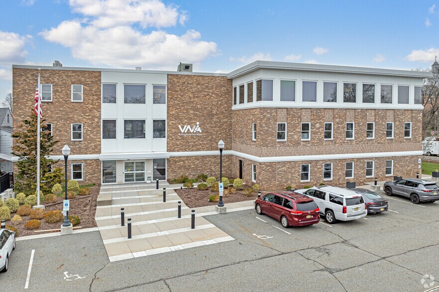 More Photos Of 175 South St, Morristown Medical For Lease