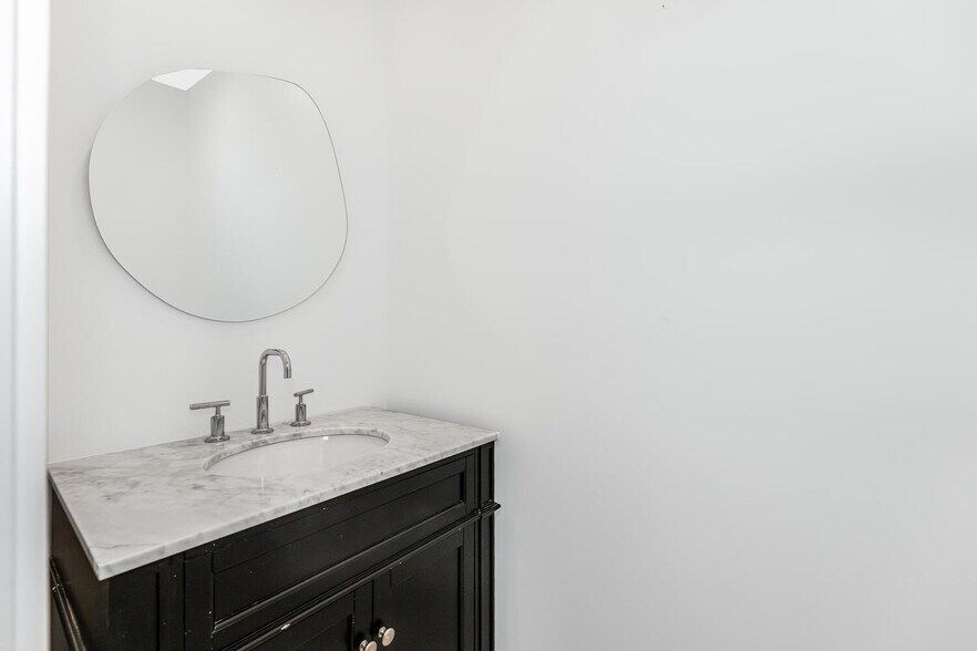 More Photos Of 11A Arlington Pl, Brooklyn Apartments For Sale