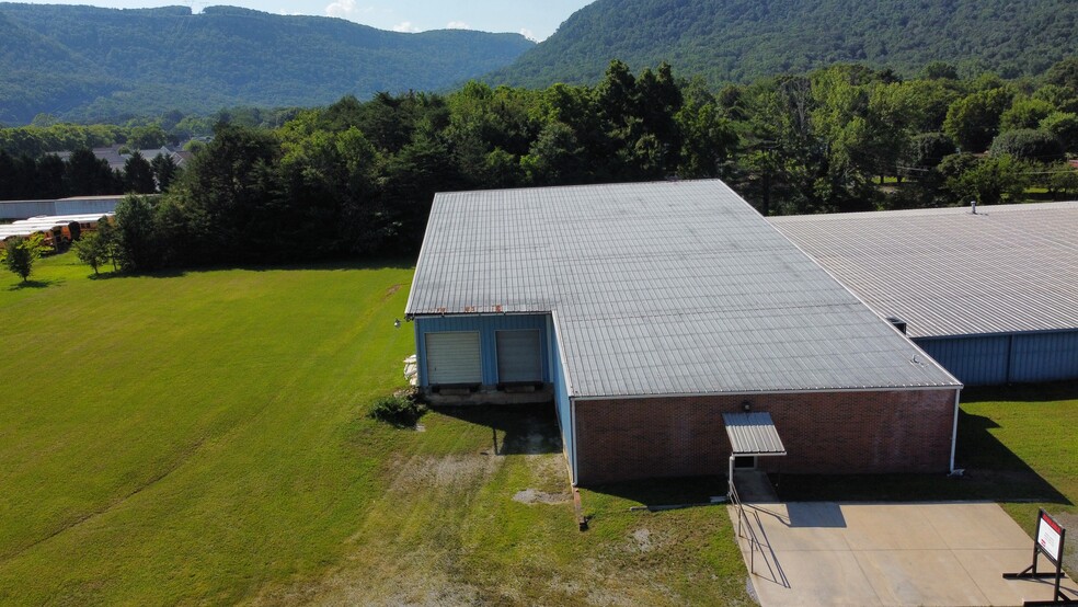 More Photos Of 8769 Dayton Pike, Soddy Daisy Warehouse For Sale