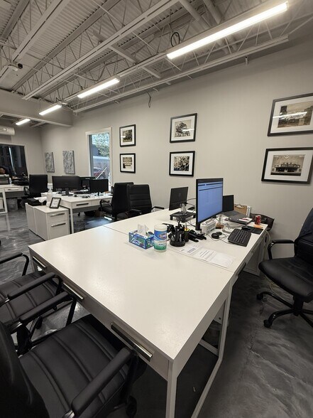 More Photos Of 767 E Brookhaven Cir E, Memphis Medical For Sale