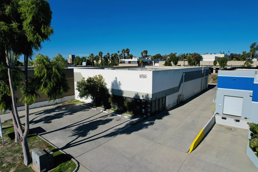 Primary Photo Of 9750 Via de la Amistad, San Diego Manufacturing For Sale