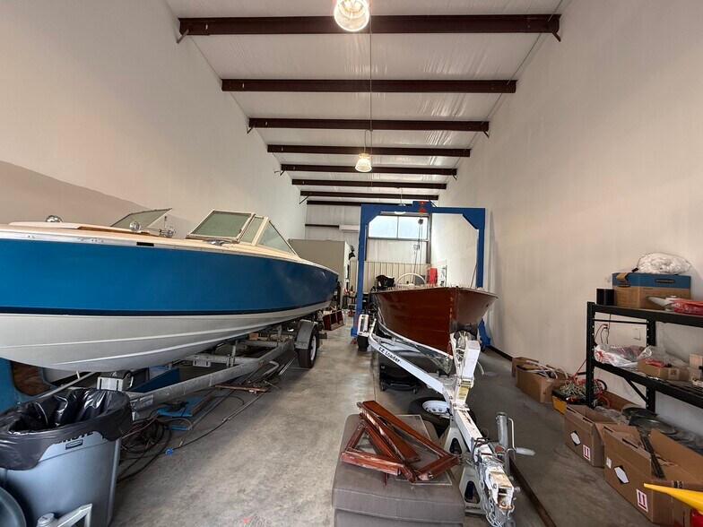 More Photos Of 1040 Park Ct, Greensboro Warehouse For Sale