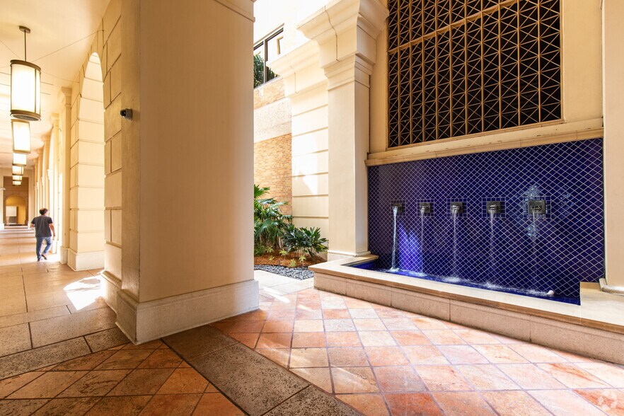 More Photos Of 2525 Ponce de Leon Blvd, Coral Gables Office Residential For Lease