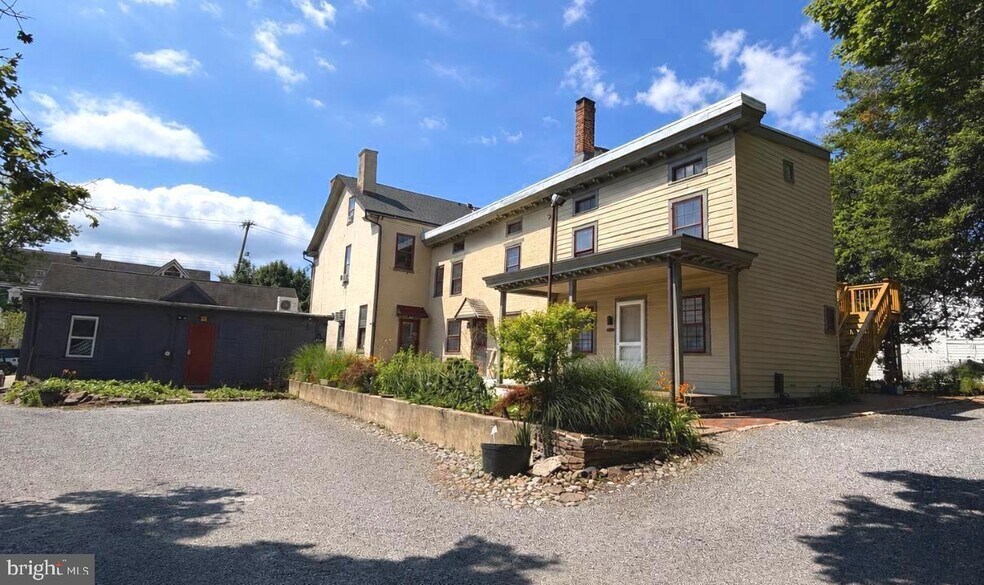 More Photos Of 12-20 W Bridge St, New Hope Storefront For Sale