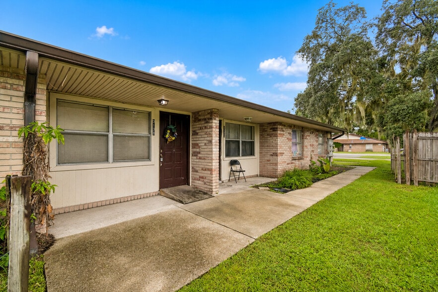 More Photos Of 3132 Bloomingdale Villas Ct, Brandon Apartments For Sale