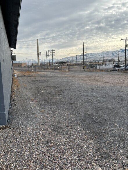 More Photos Of 270 E Day St, Pocatello Warehouse For Lease