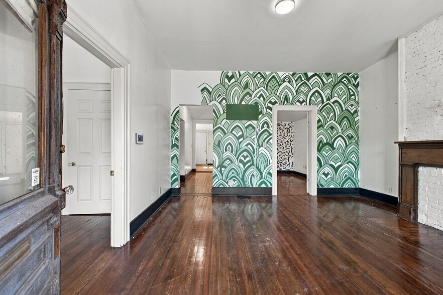 More Photos Of 321 29th Ave N, Nashville Office Residential For Sale
