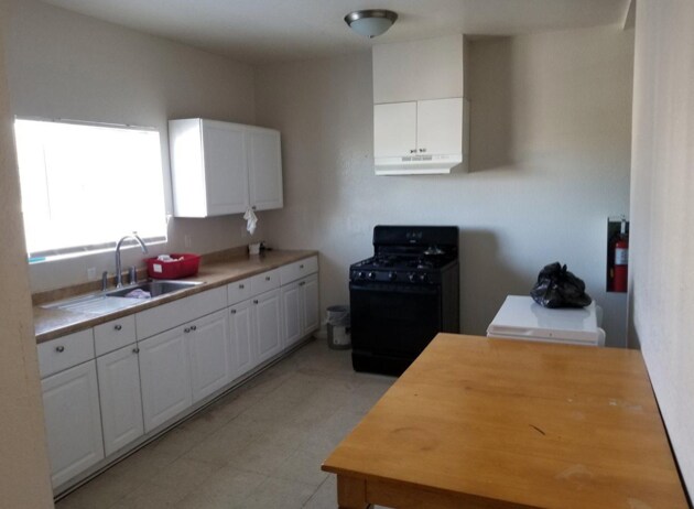 More Photos Of 203 Bissell Ave, Richmond Apartments For Sale