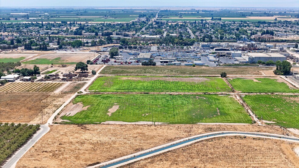 More Photos Of 1777 Bird Rd, Livingston Land For Sale