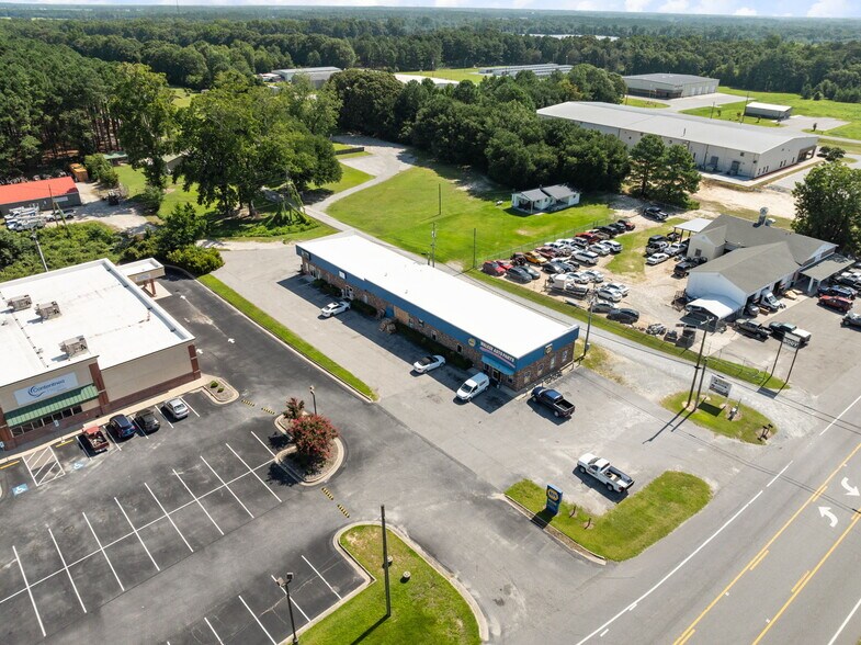 More Photos Of 1108 Kingold Blvd, Snow Hill Freestanding For Sale