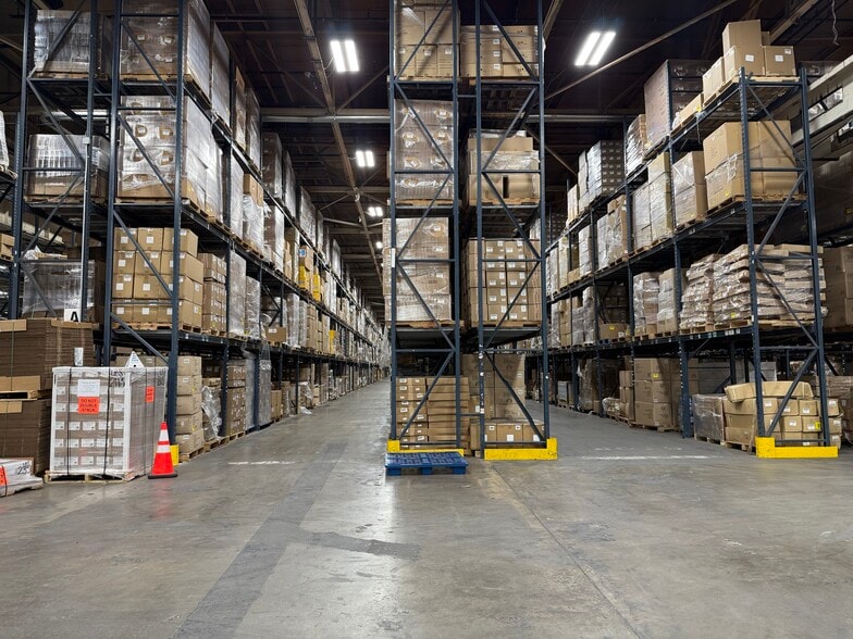 Primary Photo Of 114 Tived Ln E, Edison Distribution For Lease