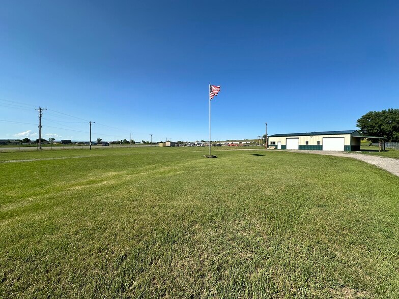 More Photos Of 4380 US Highway 312, Billings Warehouse For Lease