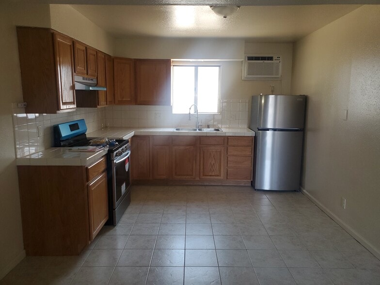 More Photos Of 420-470 H St, Hawthorne Apartments For Sale