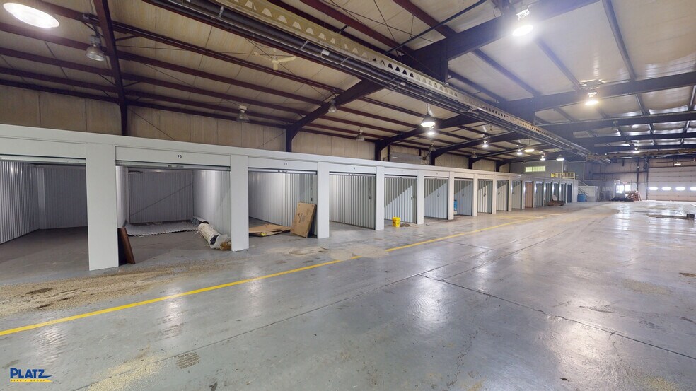 More Photos Of 3603 Larchmont NE ave, Warren Warehouse For Sale