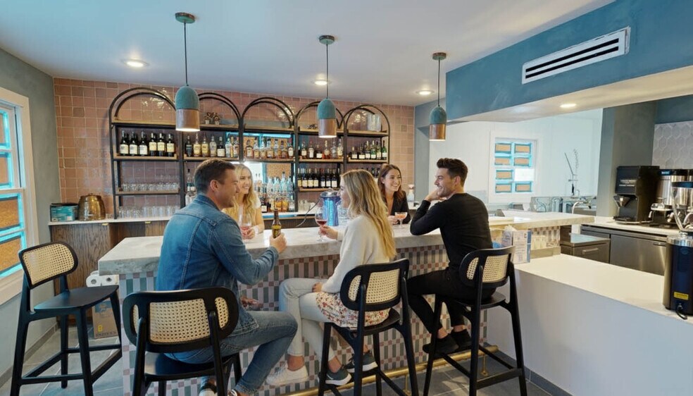 More Photos Of , Orlando Unknown For Sale