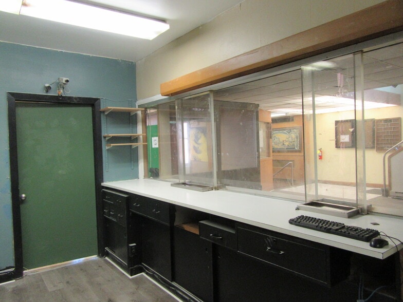 More Photos Of 2810-2812 N Broad St, Philadelphia Office Residential For Sale