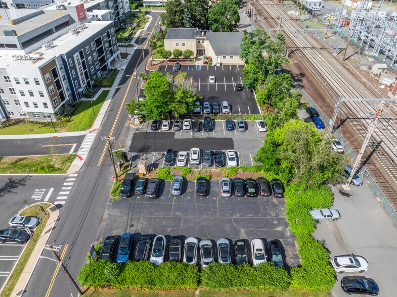 More Photos Of 37 Station Dr, Princeton Junction Office For Sale