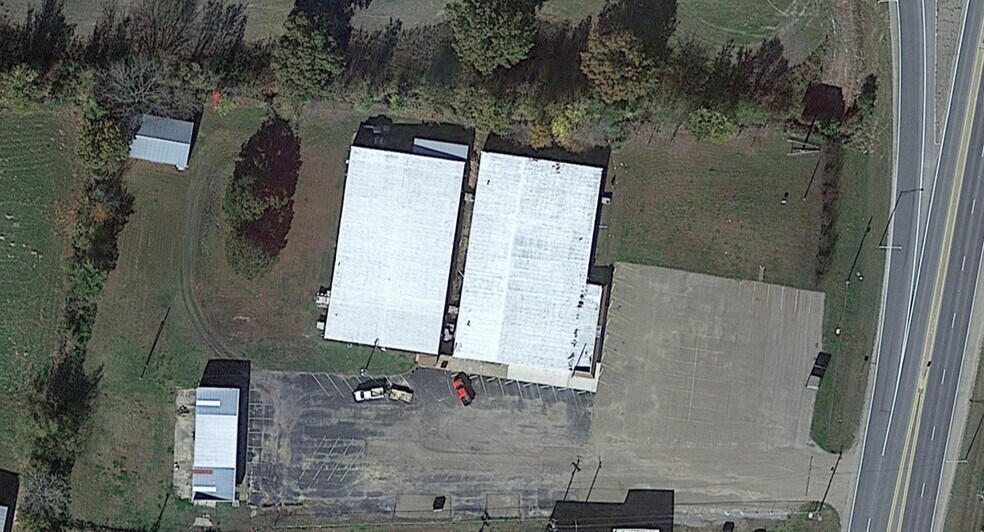 More Photos Of 2009 Falls Blvd N, Wynne Skating Rink For Sale
