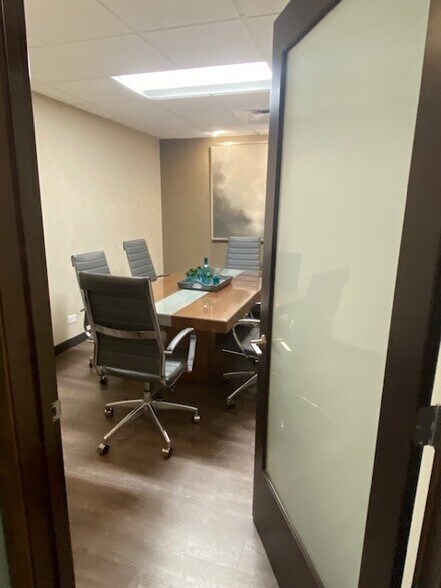 More Photos Of 530 Lexington Ave, San Antonio Medical For Sale