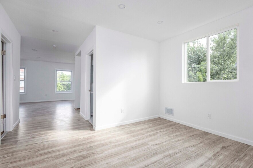 More Photos Of 553 Belmont St, Detroit Apartments For Sale