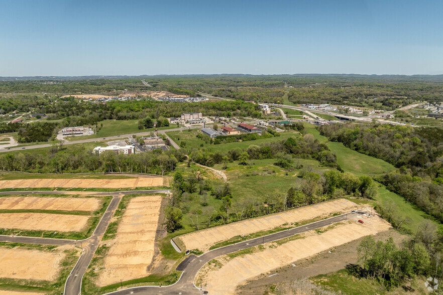 More Photos Of 1540 Bear Creek Pike, Columbia Land For Sale