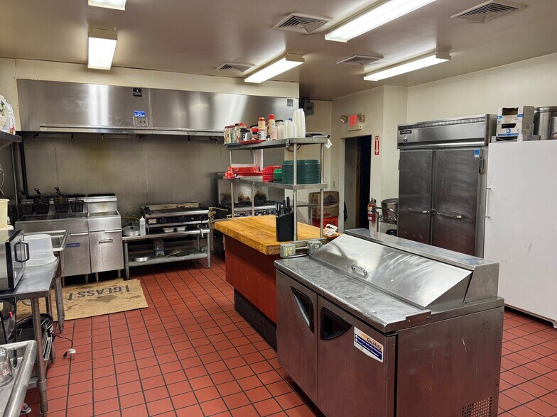 More Photos Of 526 Monongahela Ave, Glassport Storefront Retail Residential For Sale