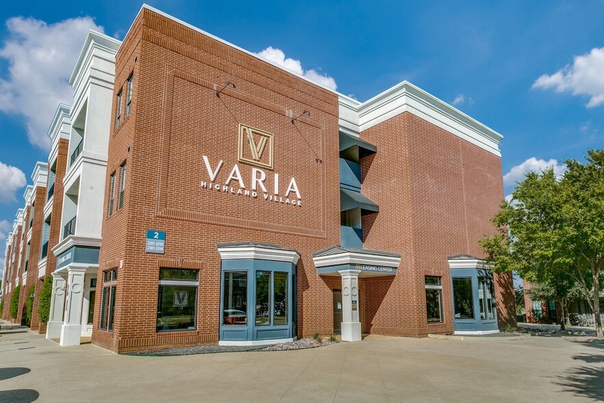 More Photos Of 120 Main St, Highland Village Apartments For Lease