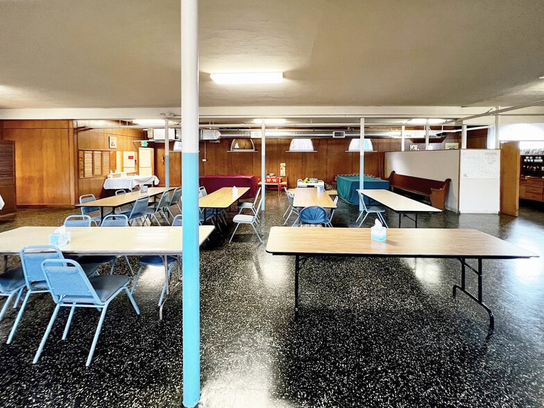 More Photos Of 4630 N Maryland Ave, Portland Religious Facility For Sale