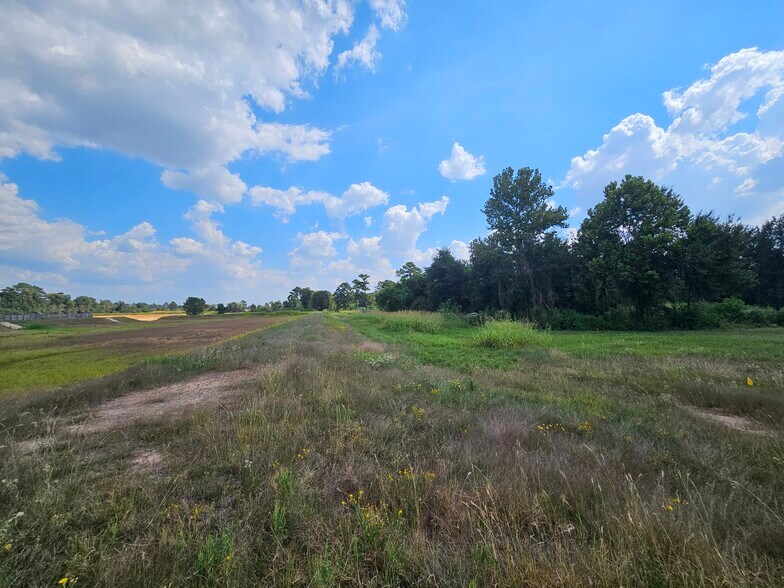 More Photos Of 1550 Hicks Street, Tomball Land For Sale