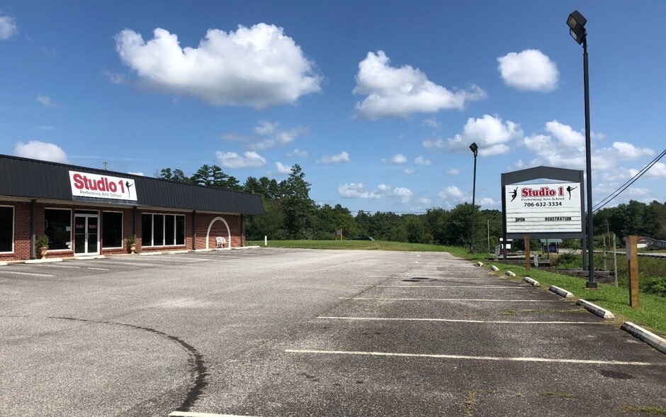 More Photos Of 7559 Blue Ridge Dr, Blue Ridge Self Storage For Sale