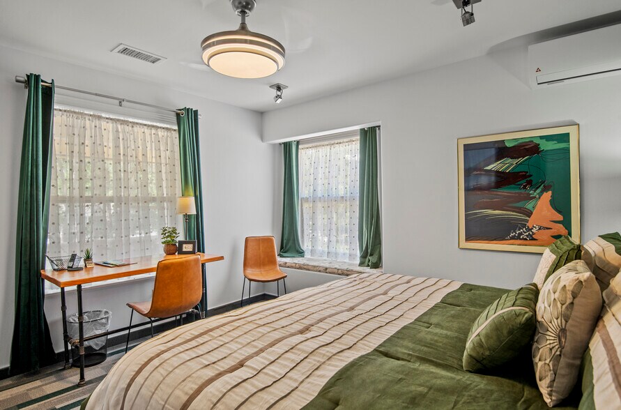 More Photos Of 303 W Juniper Ave, Flagstaff Hospitality For Sale