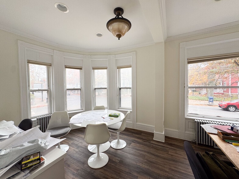 More Photos Of 79 Trumbull St, New Haven Apartments For Sale