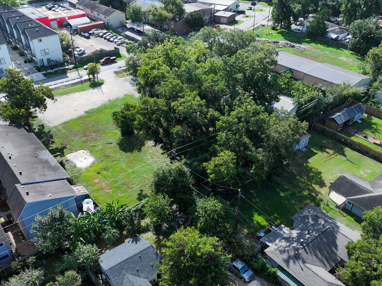 More Photos Of 1405-1409 Cedar Post Ln, Houston Land For Sale