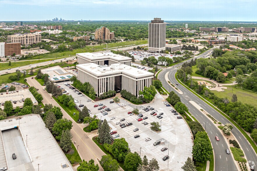 More Photos Of 3600 American Blvd W, Bloomington Office For Lease