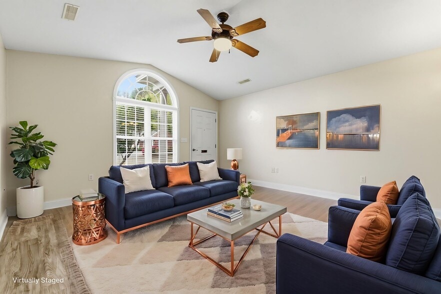 More Photos Of 100 Garden Manor Ct, Murrells Inlet Apartments For Sale