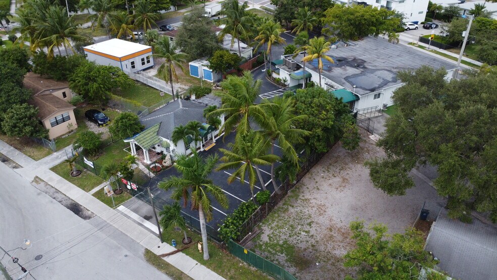 More Photos Of 520 NW 5th St, Hallandale Beach Schools For Sale